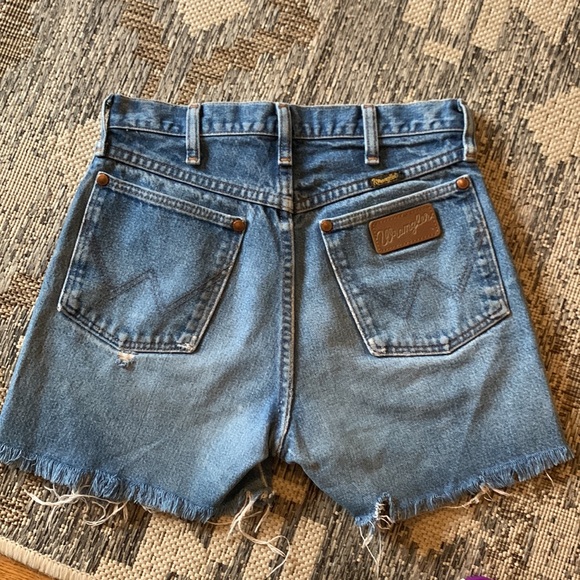 Wrangler Pants - Wrangler high waisted distressed cut off denim jean shorts. 5 ⭐️Seller Posh Amb